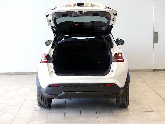 Nissan Juke 1.6 HYBRID HEV N-DESIGN BLACK A 143 5P